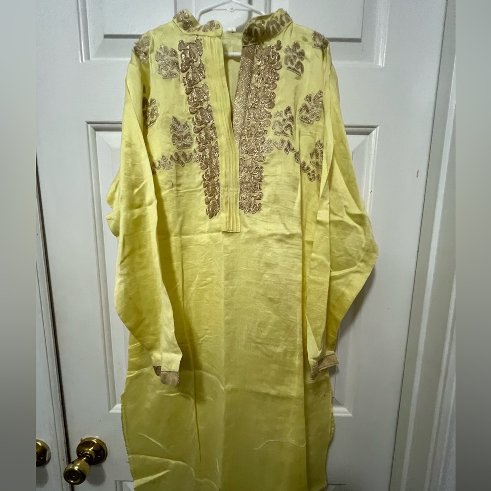 Beautiful Desiner kurta with beautiful hand work